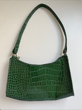 Croc-Embossed Green Shoulder Bag with Top Strap